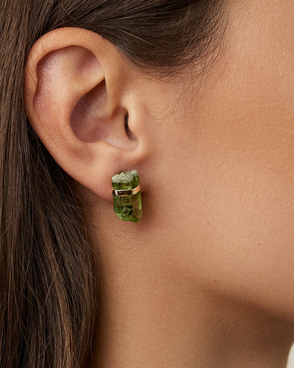 Crystalline Peridot Gold Bar Studs Earring
